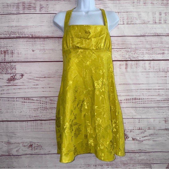 NWT Satin Halter Floral Jacquard Fabric Mini Dress From Wild Fable - Picture 2 of 8